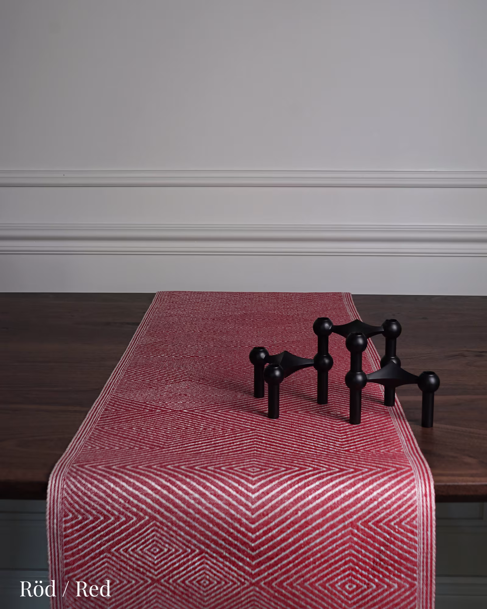 Gasoga-bordslopare-35cm-rod-klassbols-linnevaveri-produktbild