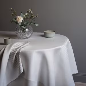 Produktbild av Herr Ask duk silver Klassbols Linnevaveri