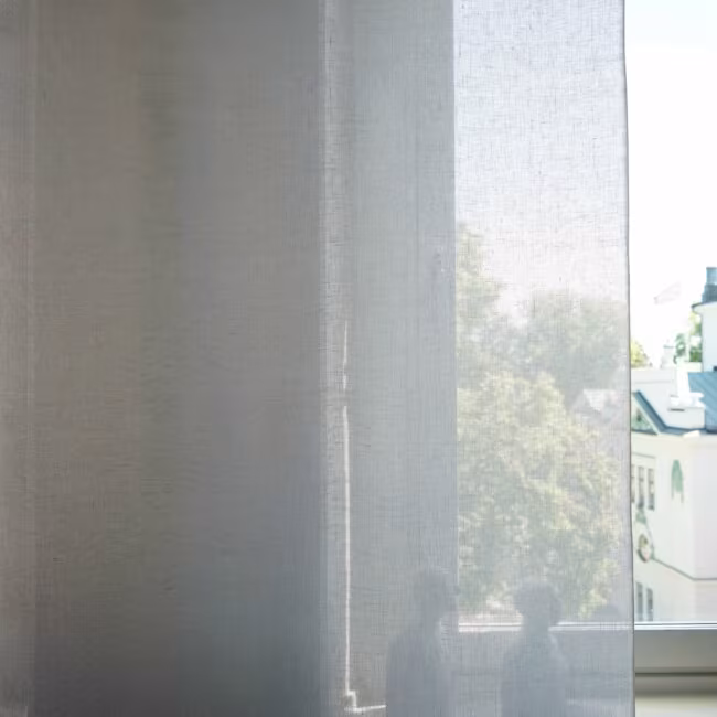 Ridge curtain in window