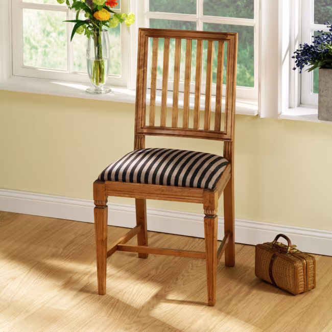 Upholstered oak chair Klässbols Linneveäveri