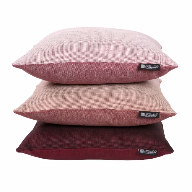 Demi cushion 100% linen Klässbol&#39;s linen weavers Lena Bergström burgundy