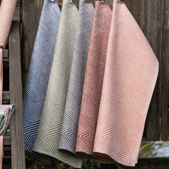 gåsögaeye towels in all colors